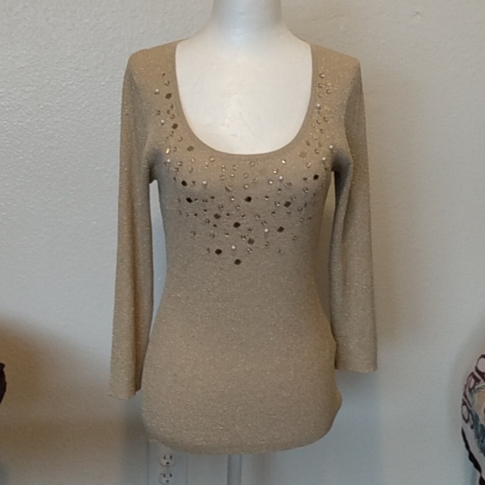 Ladies sweater